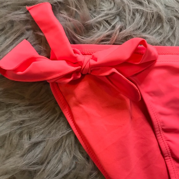 NWOT Pink Bikini with Jewels - Picture 4 of 8